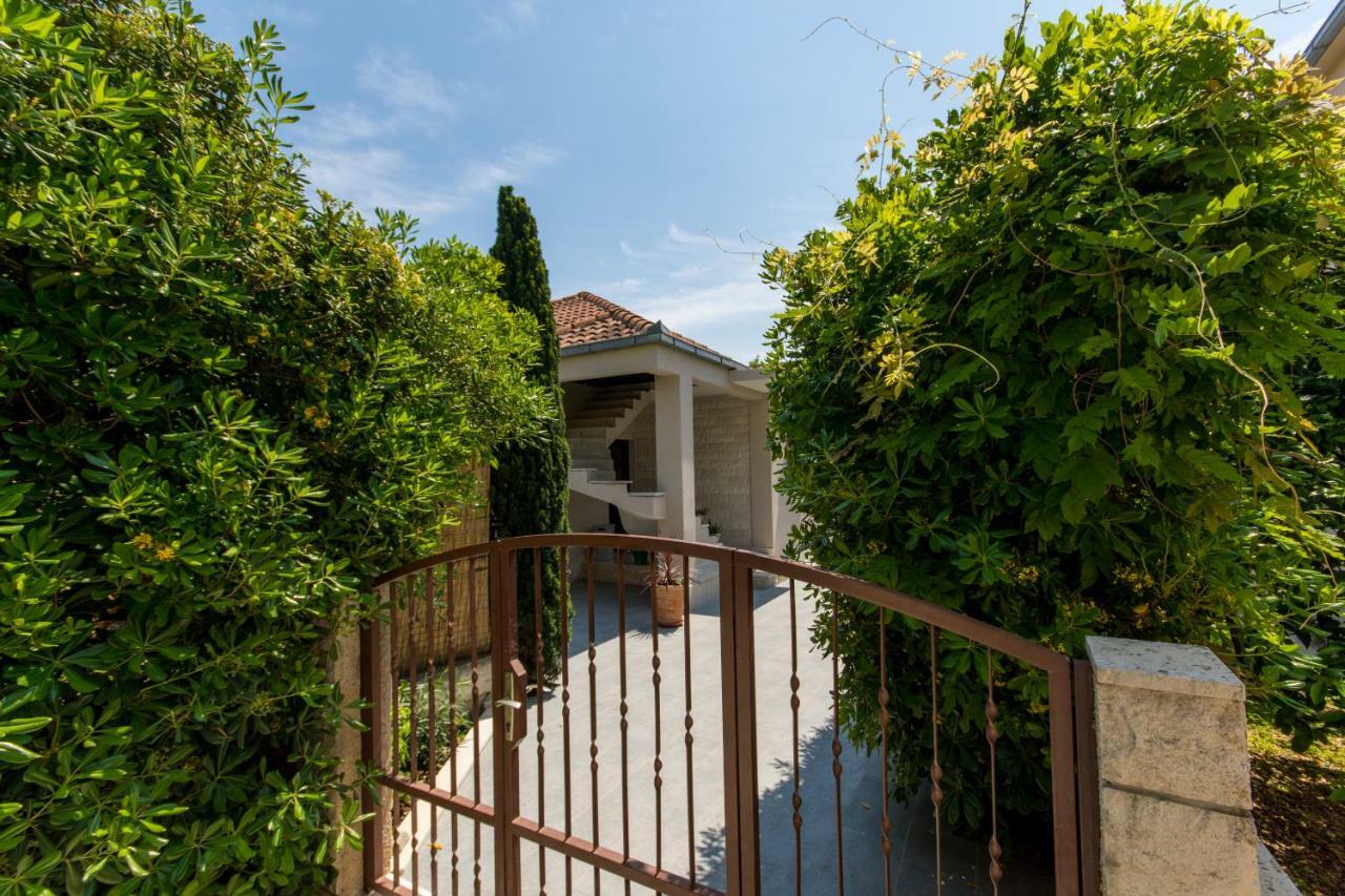 Holiday Home Ruzmarin Τρογκίρ Εξωτερικό φωτογραφία